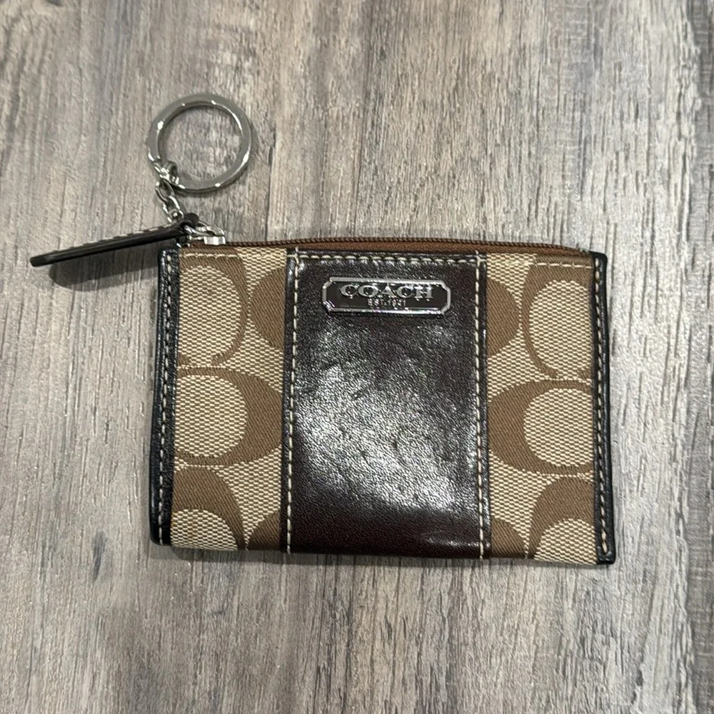 Coach Signature Logo Keychain Wallet in Brown_2